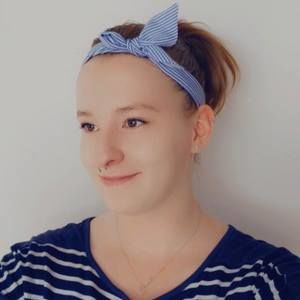 Meet your Posher, Nadège